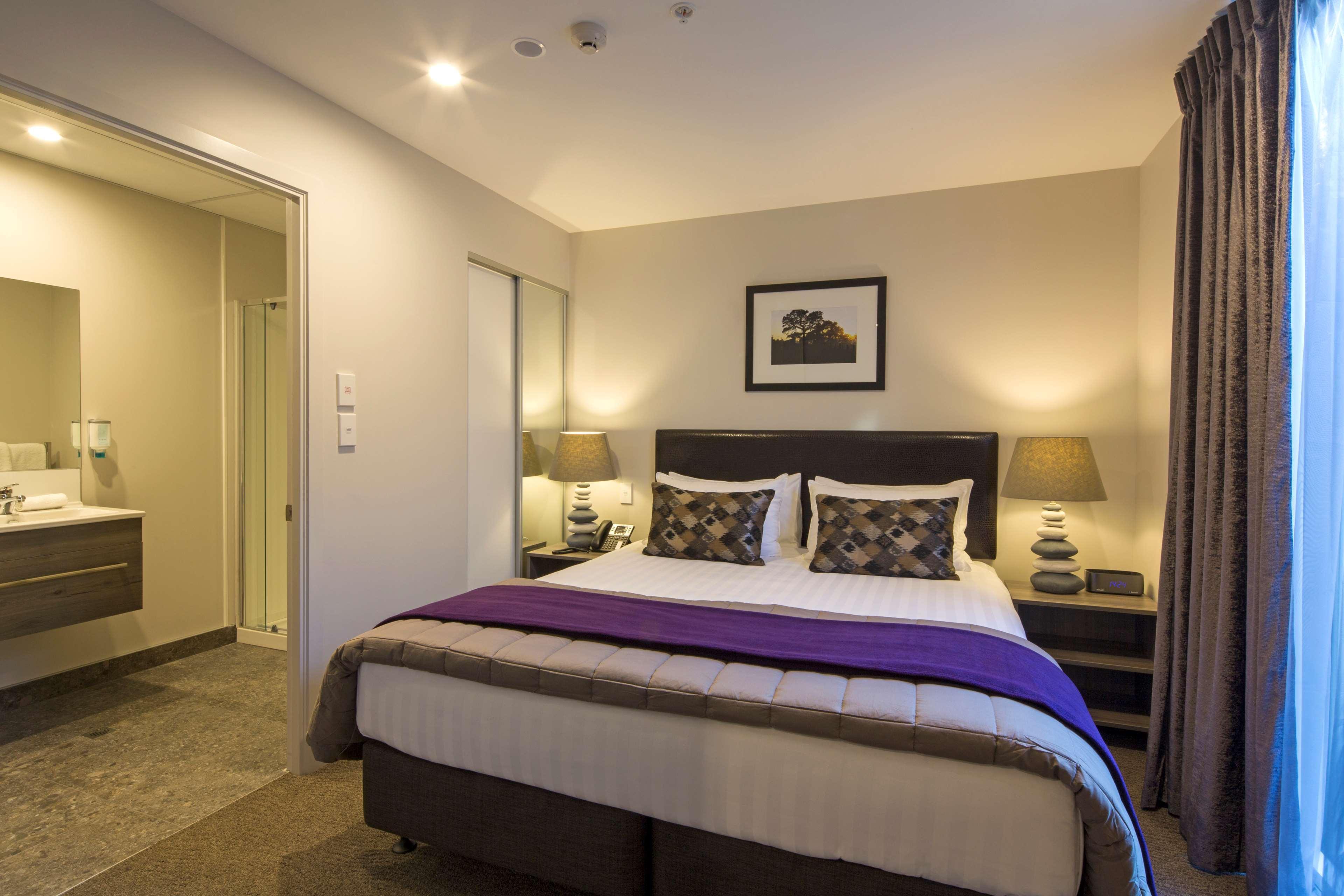 Ramada Suites By Wyndham Queenstown Remarkables Park Exteriör bild