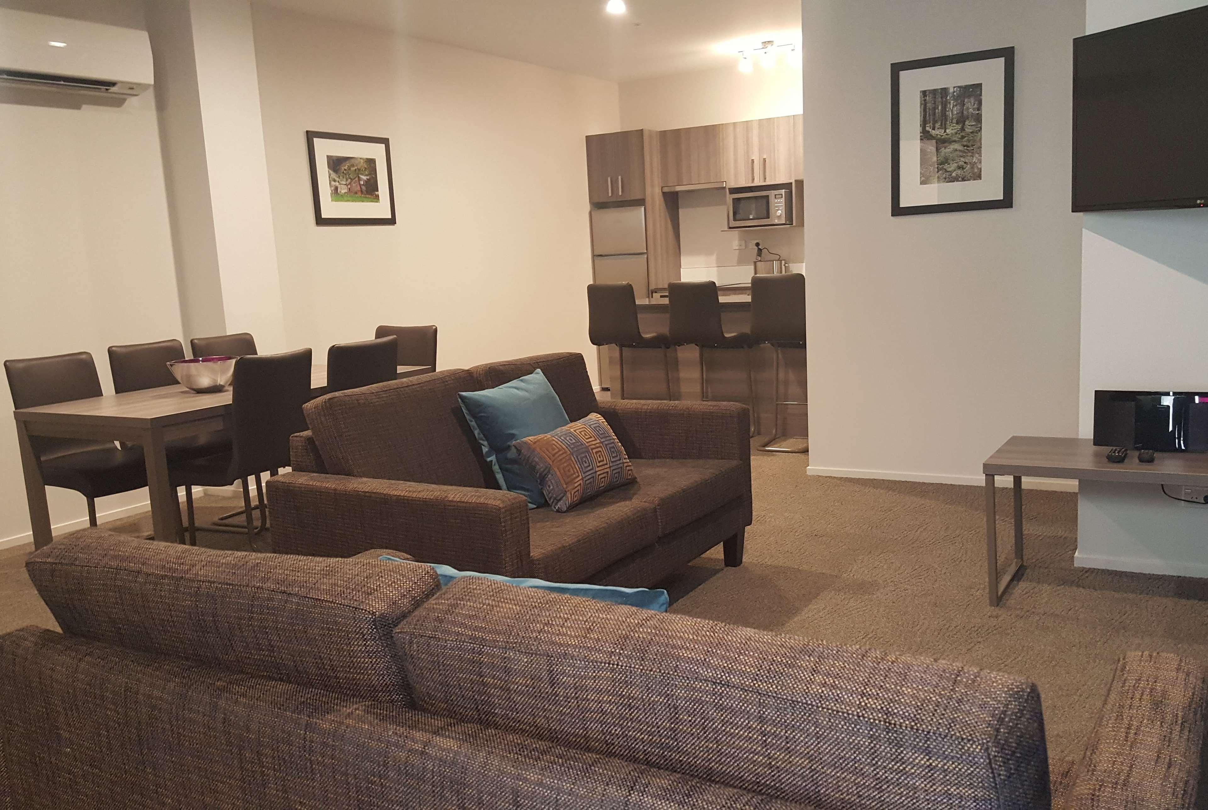 Ramada Suites By Wyndham Queenstown Remarkables Park Exteriör bild
