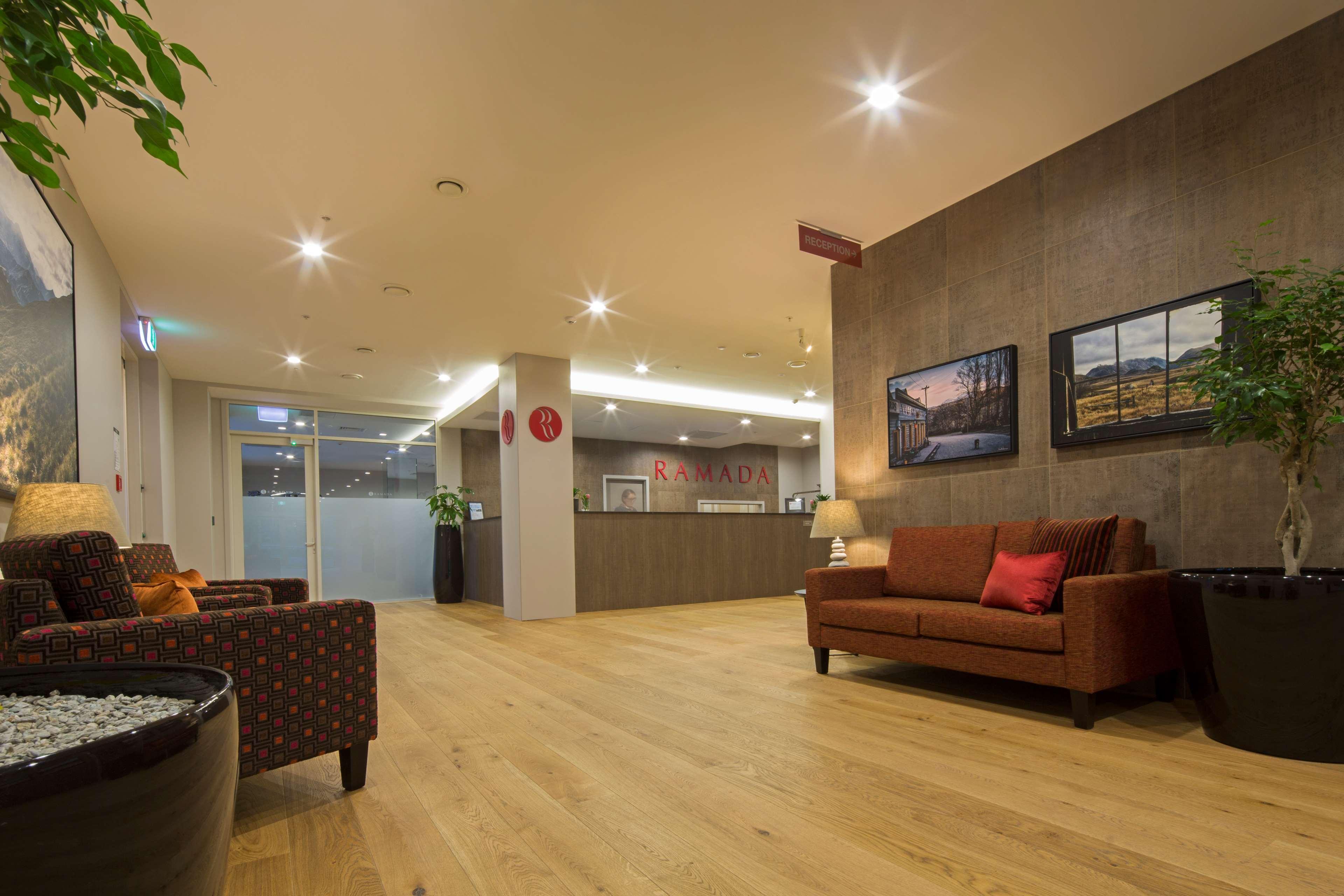 Ramada Suites By Wyndham Queenstown Remarkables Park Exteriör bild
